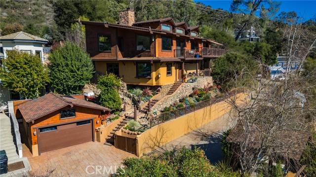 Agoura Hills, CA 91301,2106 Lakeshore Drive