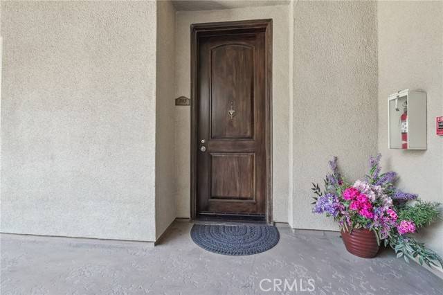 Toluca Lake, CA 91602,11218 Camarillo Street #305