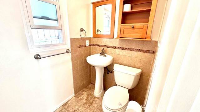 Simi Valley, CA 93063,6106 Cedar Street