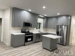 West Hills, CA 91307,6911 Platt Avenue