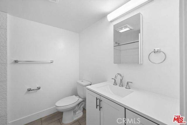 Santa Monica, CA 90404,1541 Franklin Street #4