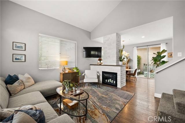 Valencia, CA 91354,27903 Crown Court Circle #92