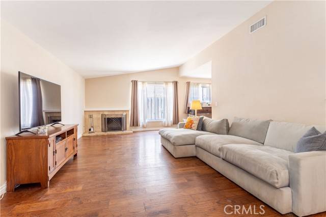 Simi Valley, CA 93063,2065 Medina Avenue