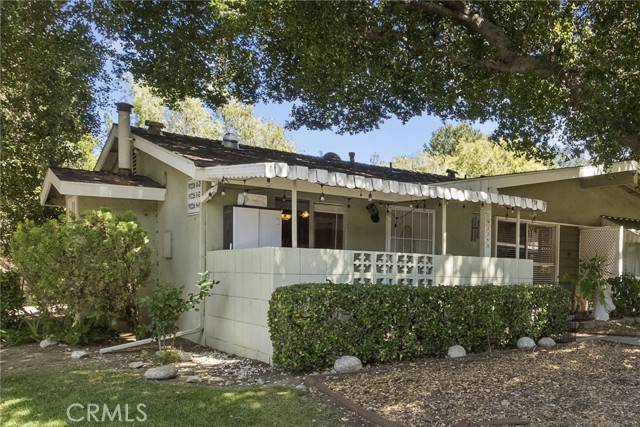 Newhall, CA 91321,19226 Avenue Of The Oaks #A