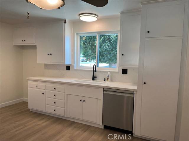Simi Valley, CA 93065,1855 Kearney Avenue