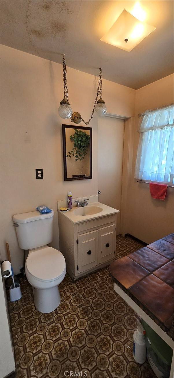 Reseda, CA 91335,17955 Cantara Street
