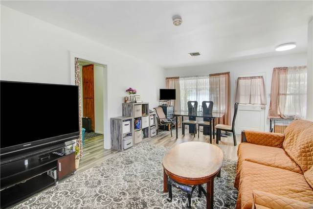 Reseda, CA 91335,18003 Saticoy Street