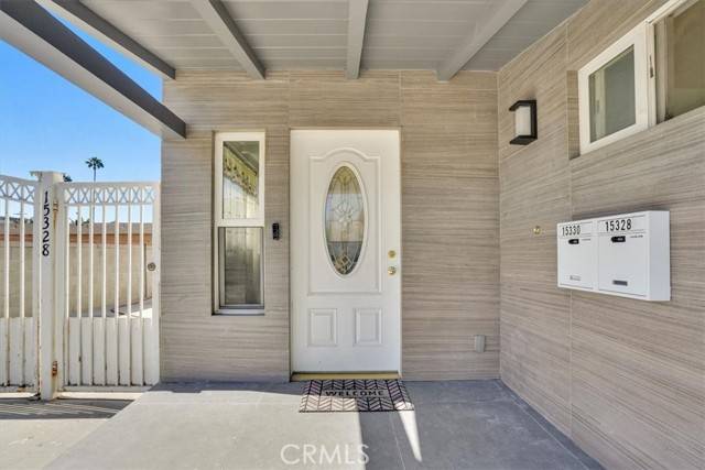 Van Nuys, CA 91406,15330 Hart Street