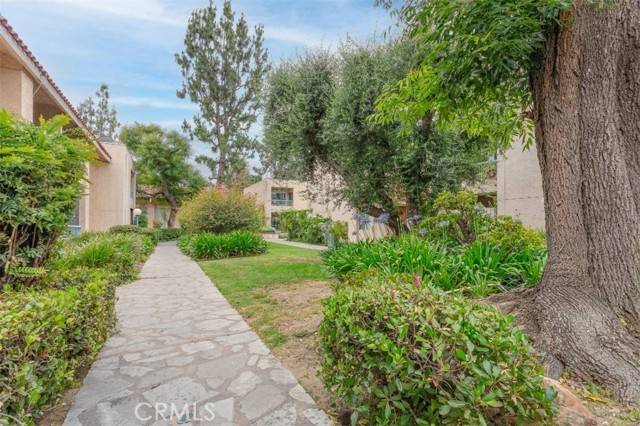 Tarzana, CA 91356,18307 Burbank Boulevard #24