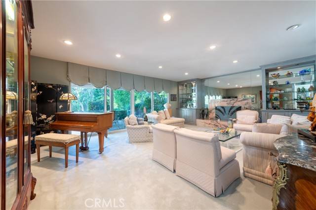 Encino, CA 91436,16303 Meadowridge Road