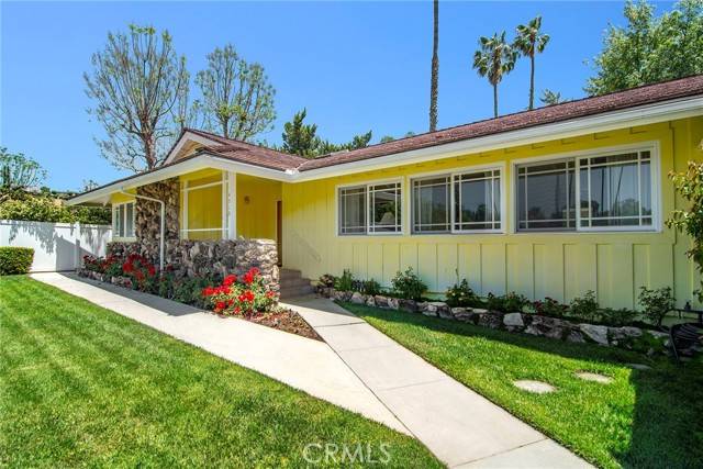 Tarzana, CA 91356,4510 Triste Place