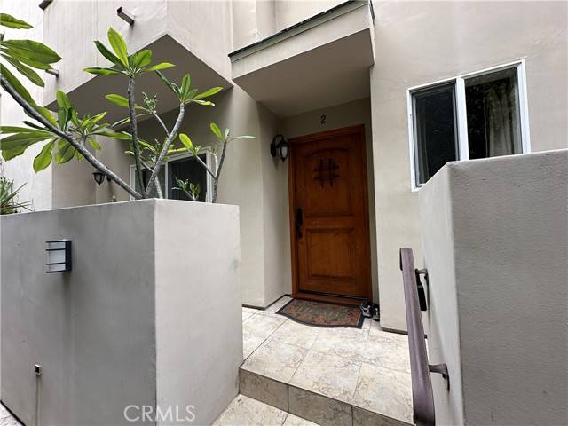 Studio City, CA 91604,10866 Bluffside Drive #2