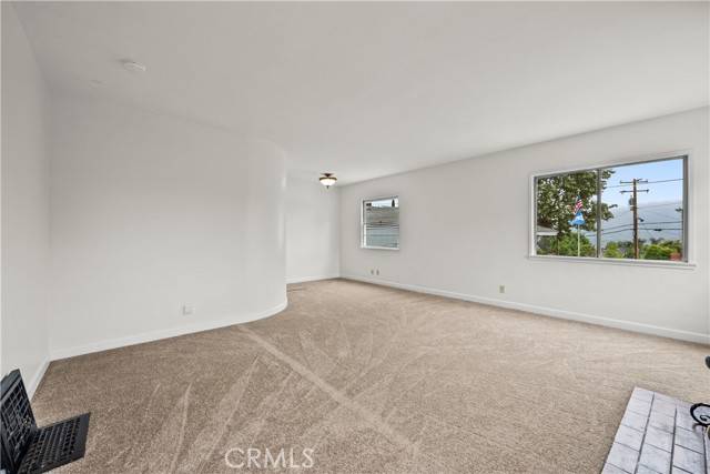 Montrose, CA 91020,4444 Rosemont Avenue