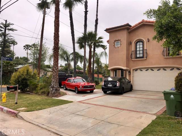 Tarzana, CA 91356,5503 Tampa Avenue