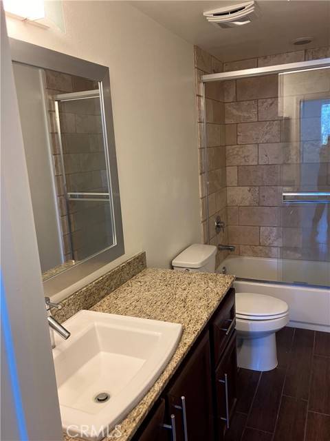 Valley Village, CA 91607,11925 KLING Street #408