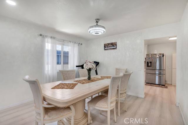 Reseda, CA 91335,7701 Baird Avenue