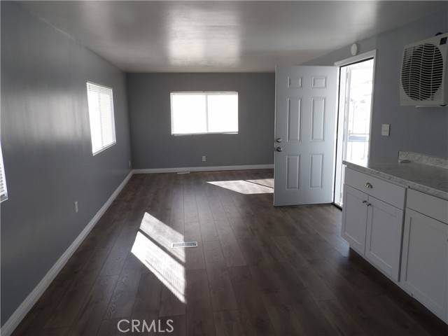 Lancaster, CA 93535,3753 E Avenue I Space 7