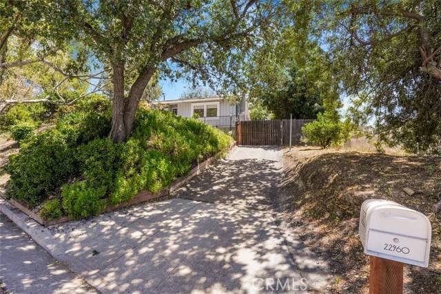 Woodland Hills, CA 91364,22960 Crespi Street