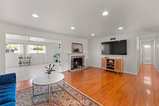 Simi Valley, CA 93063,3275 Dalhart Avenue