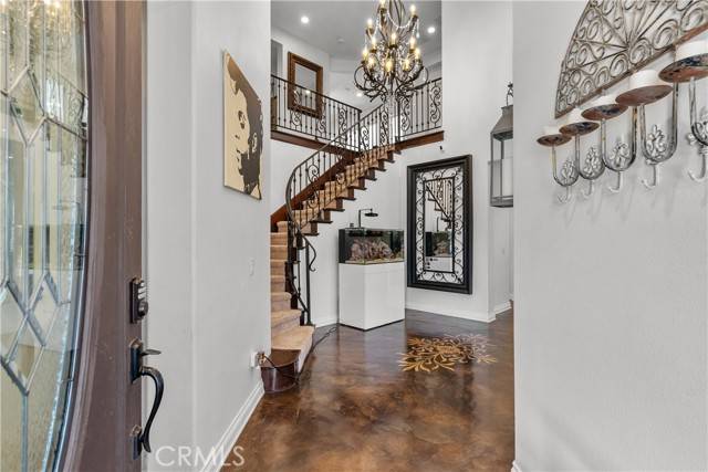 Saugus, CA 91390,29259 Black Pine Way