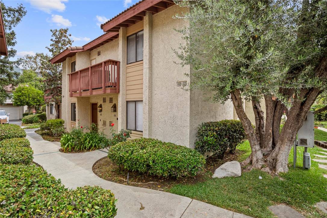 Woodland Hills, CA 91367,5720 Owensmouth Ave #152