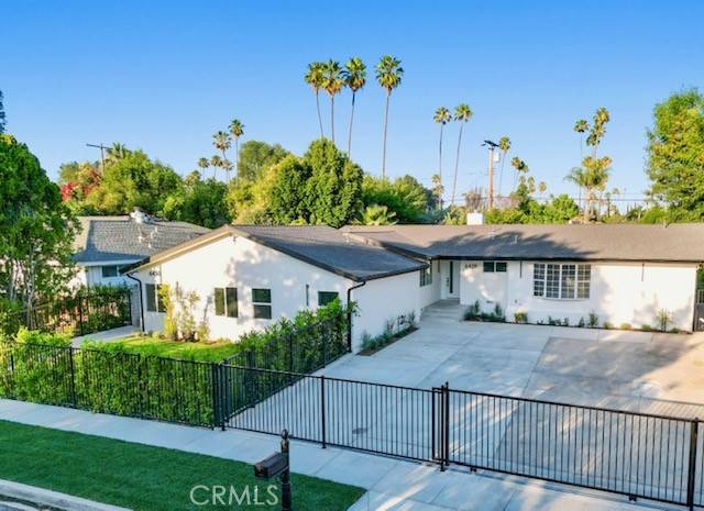 Woodland Hills, CA 91367,6428 Kessler Avenue