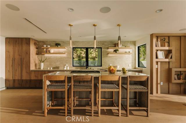 Los Angeles, CA 90046,2608 Zorada Drive