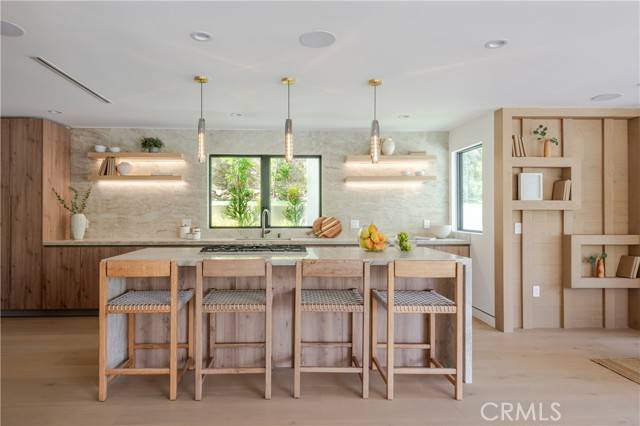 Los Angeles, CA 90046,2608 Zorada Drive