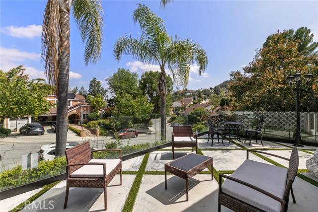 Glendale, CA 91206,2223 Flintridge Drive