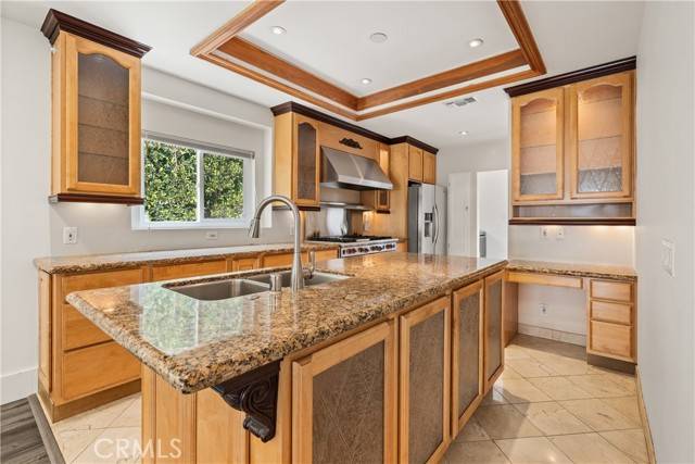 Sherman Oaks, CA 91423,4739 Greenbush Avenue