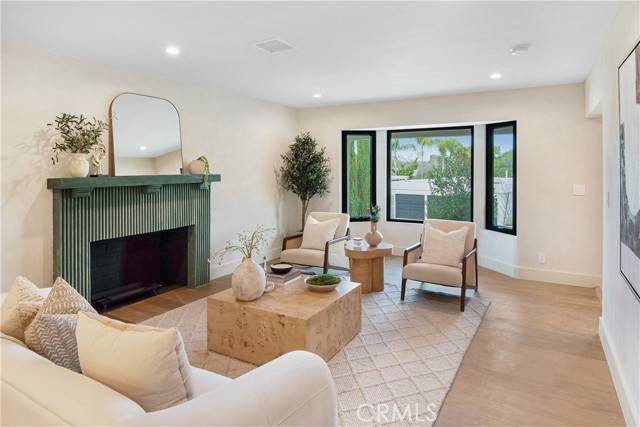 Studio City, CA 91604,11268 Dona Lola Drive