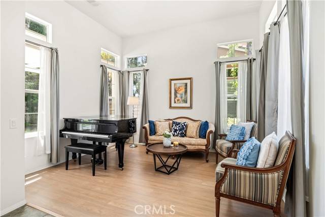 Valencia, CA 91355,26974 Colonial Lane