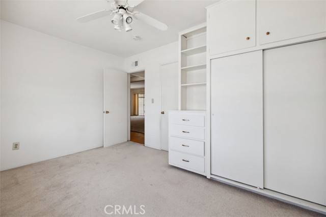 Sun Valley, CA 91352,13126 Roscoe Boulevard
