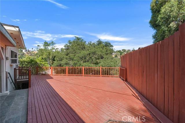 Woodland Hills, CA 91364,4352 Saltillo Street