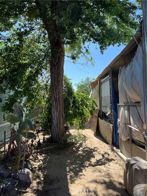 Lancaster, CA 93535,1617 E Avenue I #63