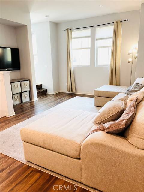 Van Nuys, CA 91405,14120 W Willow Lane