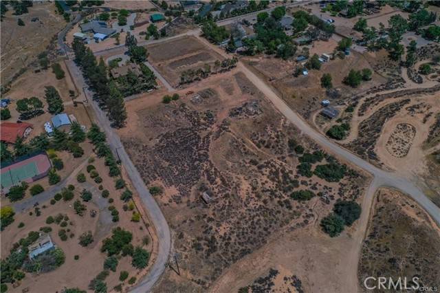 Agua Dulce, CA 91390,34155 Castlehaven Road