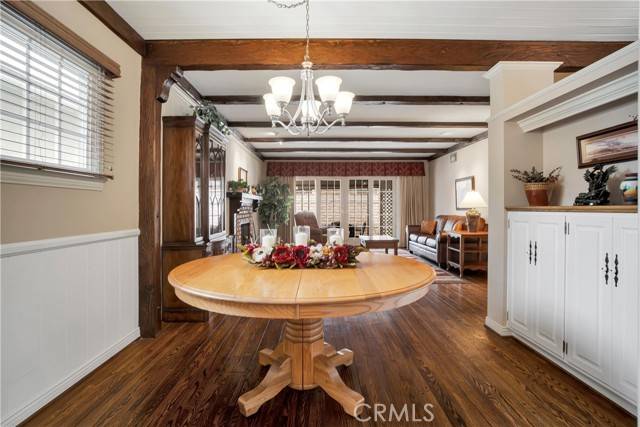Woodland Hills, CA 91367,22716 Miranda Street