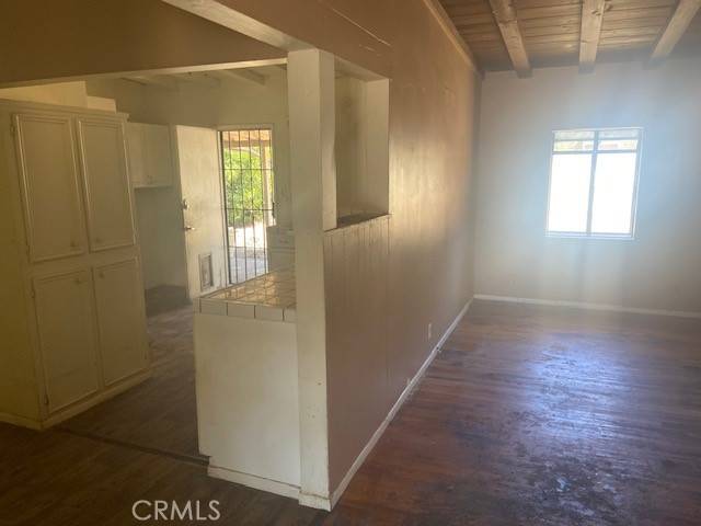 Mission Hills (san Fernando), CA 91345,15141 Lassen