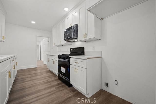 Inglewood, CA 90302,3932 W 64th Street