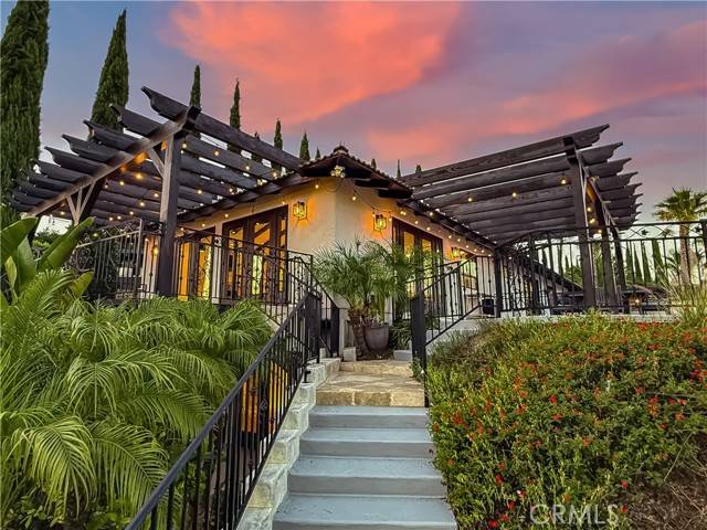 Thousand Oaks, CA 91362,567 Lone Oak Drive