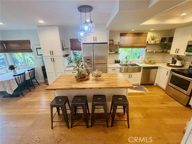 Oceanside, CA 92054,201 Todd Court