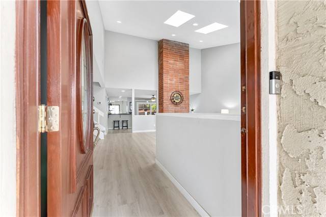 Lake Forest, CA 92630,25421 Mina Court