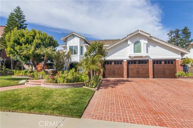 Agoura Hills, CA 91301,29515 Weeping Willow Drive