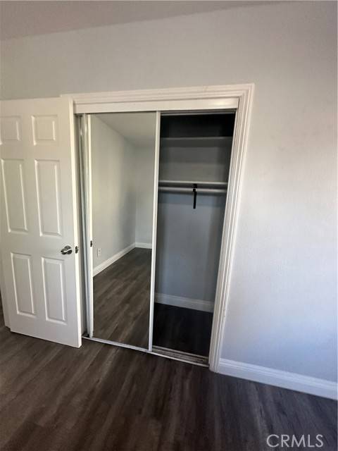 Van Nuys, CA 91406,17443 Cohasset Street