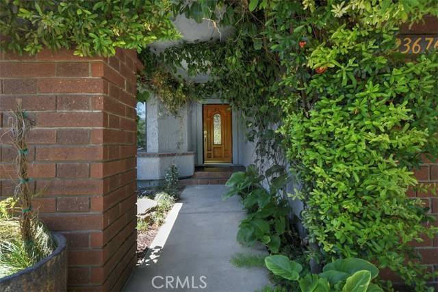 West Hills, CA 91304,23676 Strathern Street