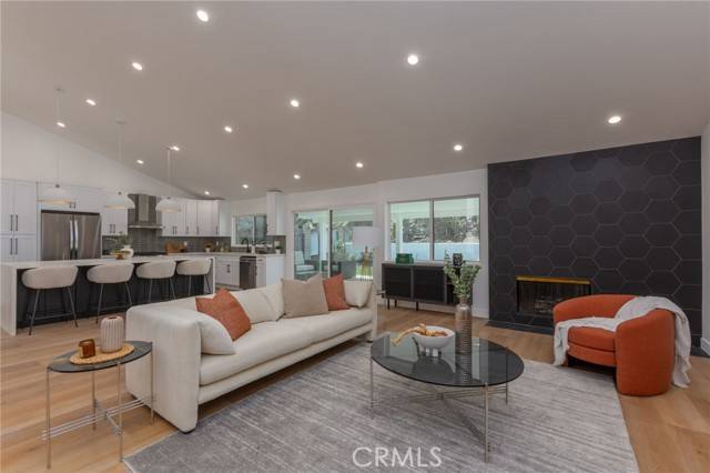 Newbury Park, CA 91320,876 Ballina Court