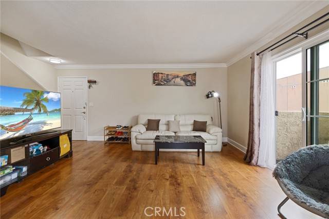 Van Nuys, CA 91406,7045 Woodley Avenue #120