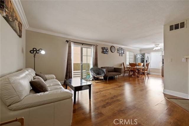 Van Nuys, CA 91406,7045 Woodley Avenue #120