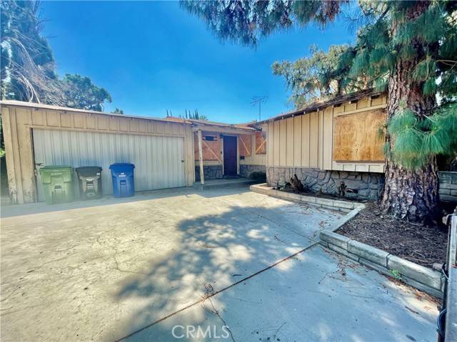 Lake Balboa, CA 91406,15864 Marlin Place